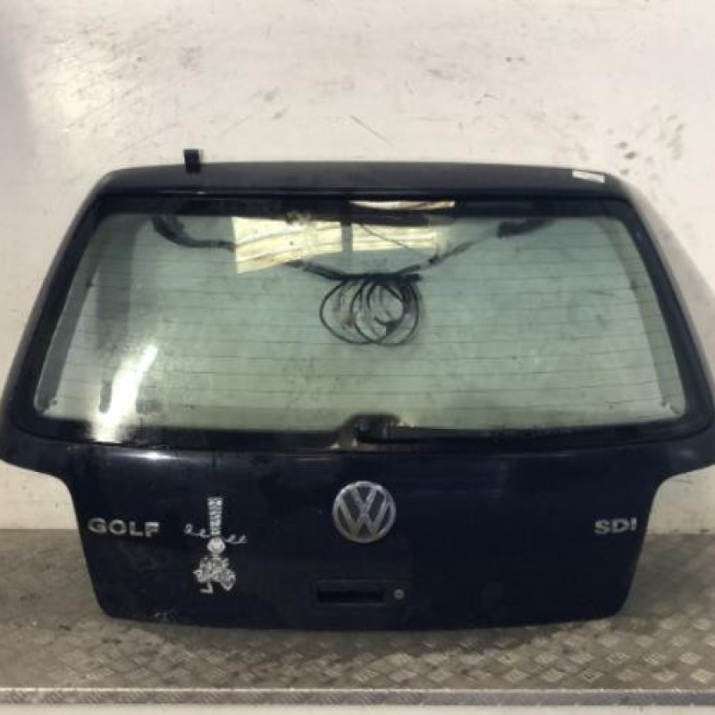 Malle/Hayon arriere VOLKSWAGEN GOLF 4 Malle/Hayon arriere VOLKSWAGEN GOLF 4