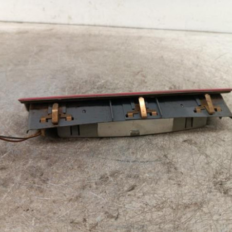 Feu arriere stop central OPEL ASTRA H