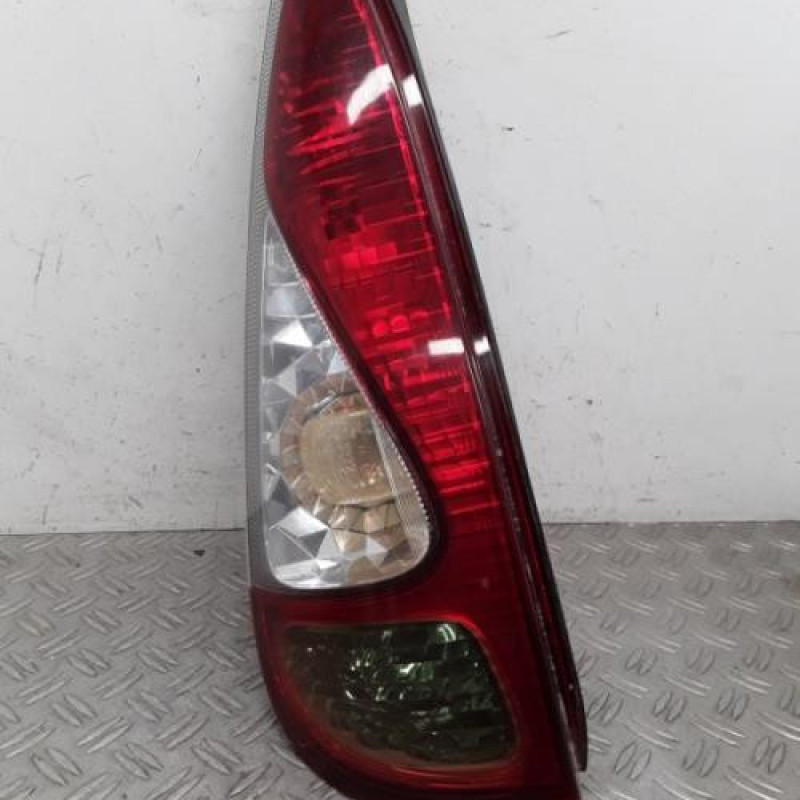 Feu arriere principal gauche (feux) TOYOTA YARIS VERSO