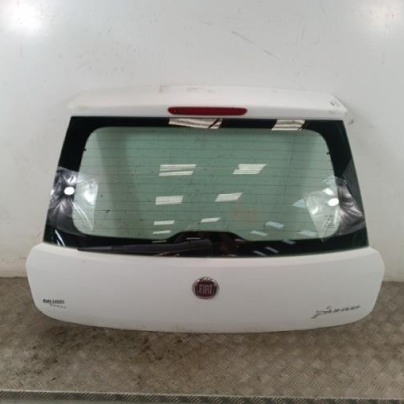 Malle/Hayon arriere FIAT GRANDE PUNTO Malle/Hayon arriere FIAT GRANDE PUNTO