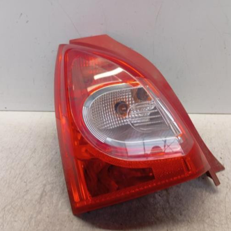 Feu arriere principal gauche (feux) RENAULT TWINGO 2 Feu arriere principal gauche (feux) RENAULT TWINGO 2