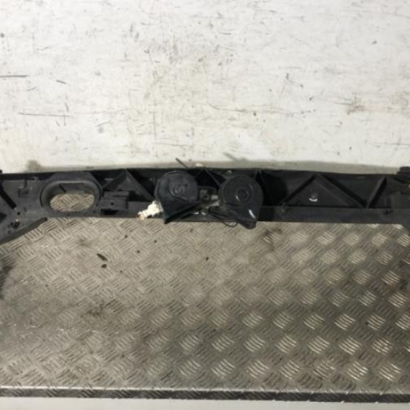 Face avant RENAULT CLIO 3 Face avant RENAULT CLIO 3