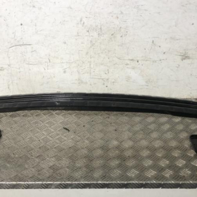 Renfort pare choc arriere (traverse) FORD FOCUS 3