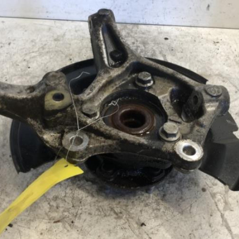 Moyeu avant droit OPEL ASTRA K Moyeu avant droit OPEL ASTRA K