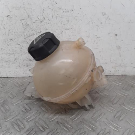 Vase d'expansion PEUGEOT 3008 2