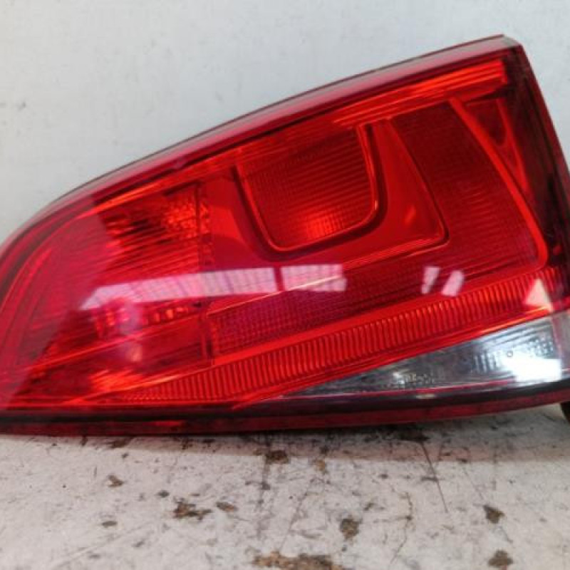 Feu arriere secondaire droit (feux) VOLKSWAGEN GOLF 7 Feu arriere secondaire droit (feux) VOLKSWAGEN GOLF 7