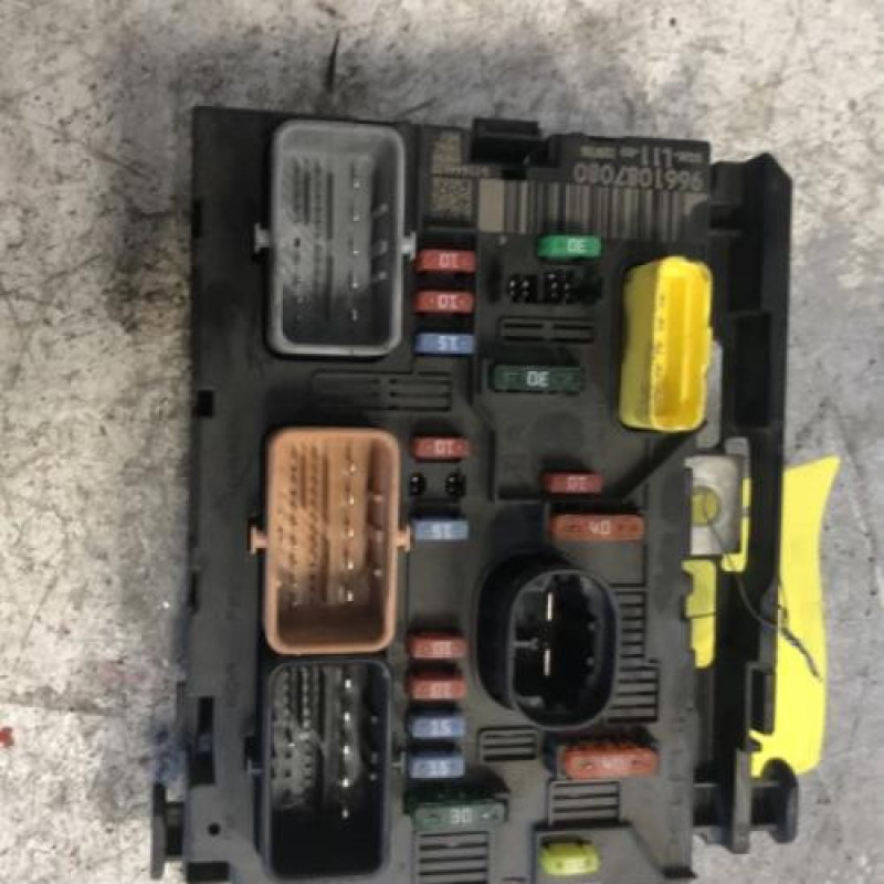 Boitier servitude moteur (BSM) PEUGEOT 307 Boitier servitude moteur (BSM) PEUGEOT 307