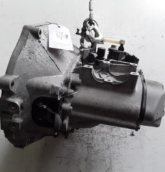 Boite de vitesses PEUGEOT 208 1 Photo n°4