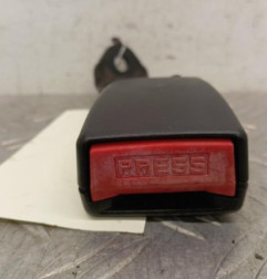 Attache ceinture arriere gauche RENAULT TWINGO 2