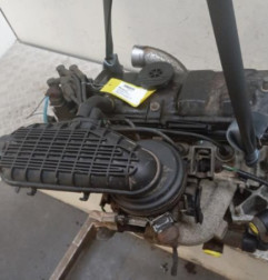 Moteur CITROEN SAXO Photo n°5