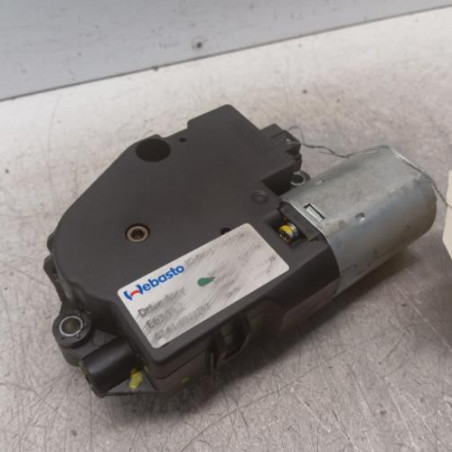 Moteur toit ouvrant BMW SERIE 1 E87