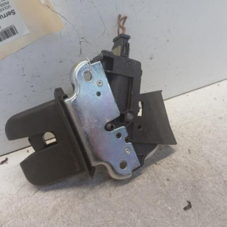 Serrure de hayon VOLKSWAGEN PASSAT 5