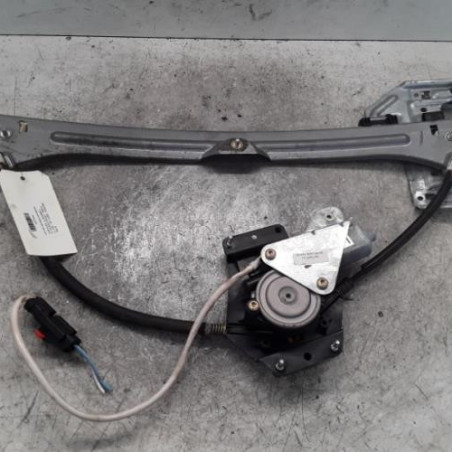 Leve vitre electrique avant gauche CHRYSLER PT CRUISER Photo n°1