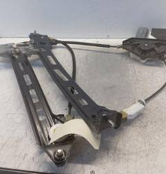 Leve vitre electrique avant droit VOLKSWAGEN PASSAT 5 Photo n°1