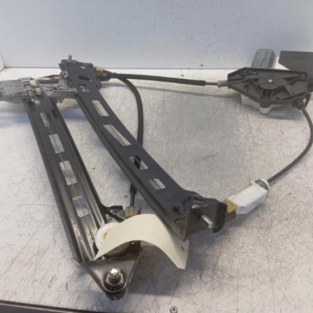 Leve vitre electrique avant droit VOLKSWAGEN PASSAT 5 Photo n°1