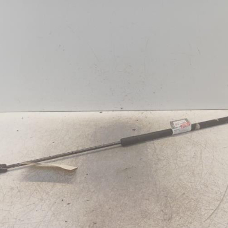 Verin de capot VOLKSWAGEN PASSAT 5 Verin de capot VOLKSWAGEN PASSAT 5