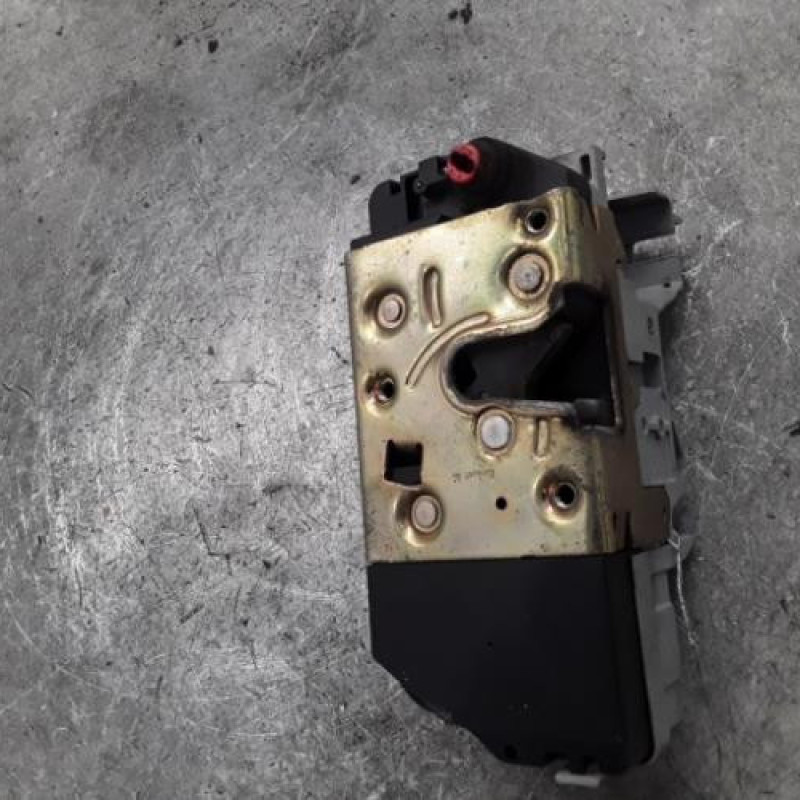 Serrure arriere droit PEUGEOT 307 Serrure arriere droit PEUGEOT 307