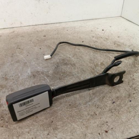 Attache ceinture avant droit TOYOTA YARIS 2 Photo n°1