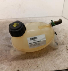 Vase d'expansion RENAULT CLIO 4 Photo n°1