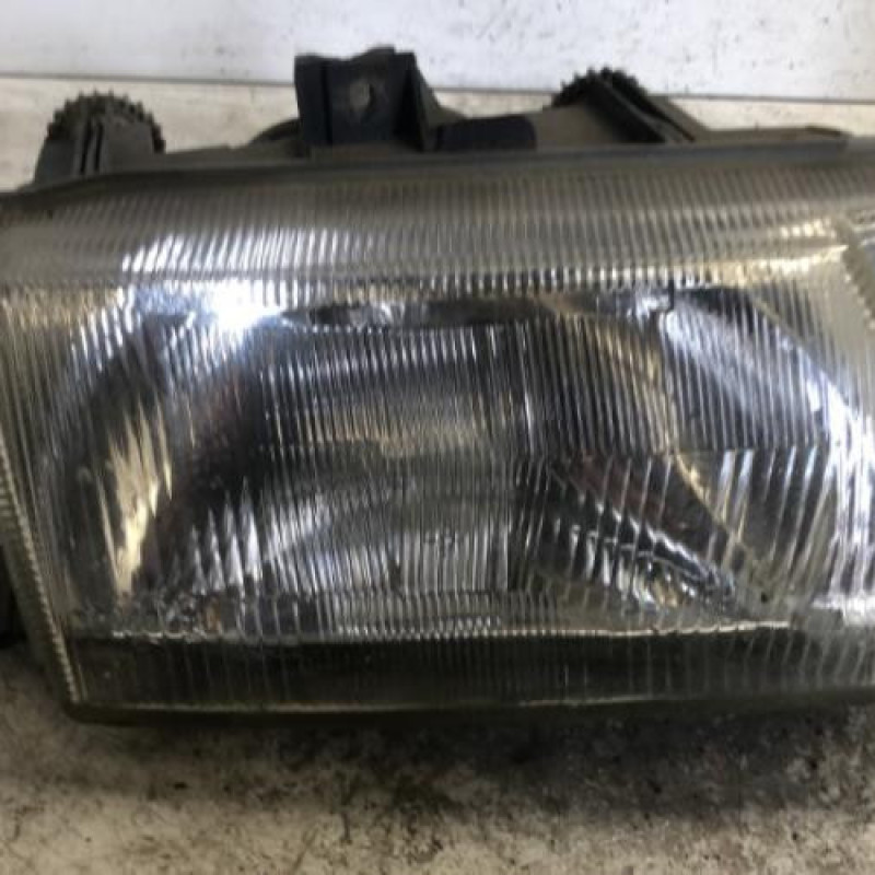 Optique avant principal droit (feux)(phare) SEAT IBIZA 2