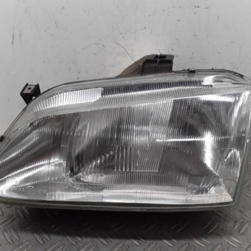 Optique avant principal gauche (feux)(phare) RENAULT SCENIC 1