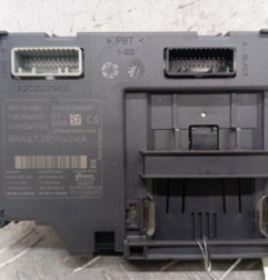 Lecteur de carte (neiman) RENAULT CLIO 4 Photo n°1
