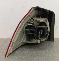 Feu arriere principal droit (feux) VOLKSWAGEN GOLF 5 Photo n°4