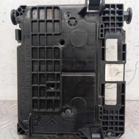 Boitier servitude moteur (BSM) PEUGEOT 207
