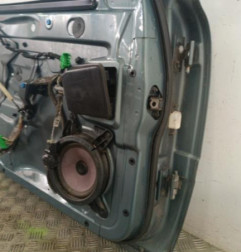 Porte avant gauche VOLVO V 70 1 Photo n°8