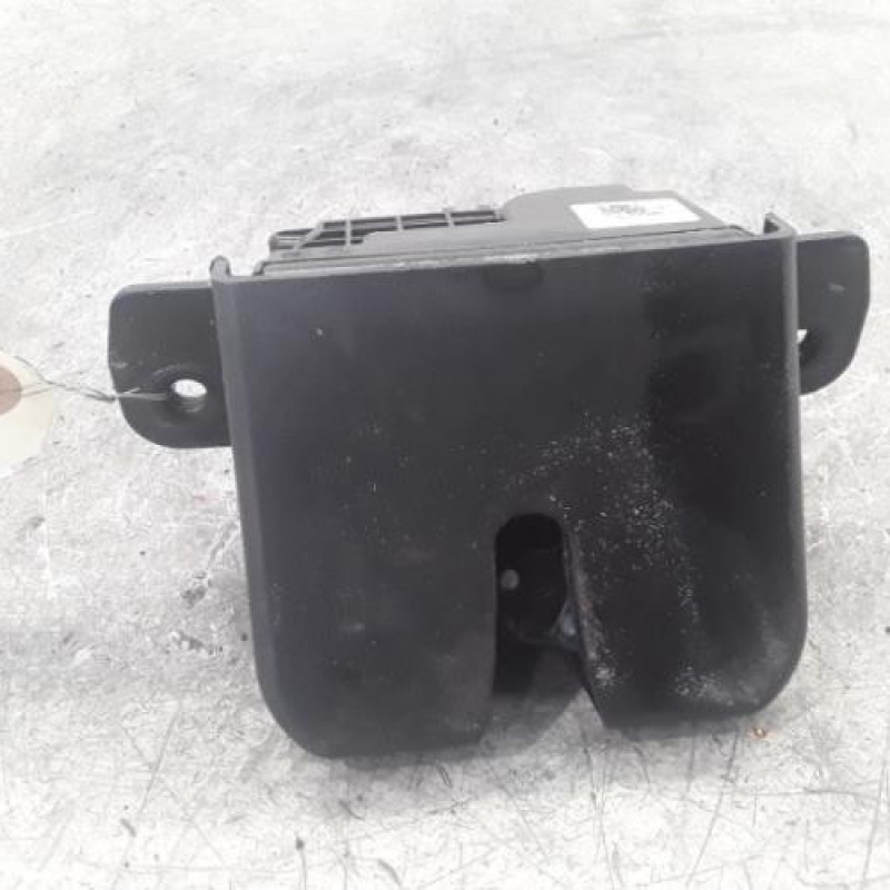 Serrure de hayon KIA SPORTAGE 4 Serrure de hayon KIA SPORTAGE 4