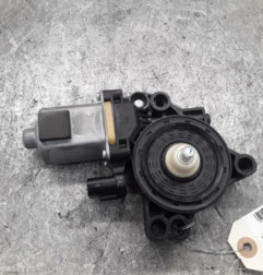 Moteur leve vitre avant gauche HYUNDAI I 30 2 Photo n°1