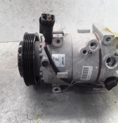 Compresseur clim HYUNDAI I 20 2 Photo n°1