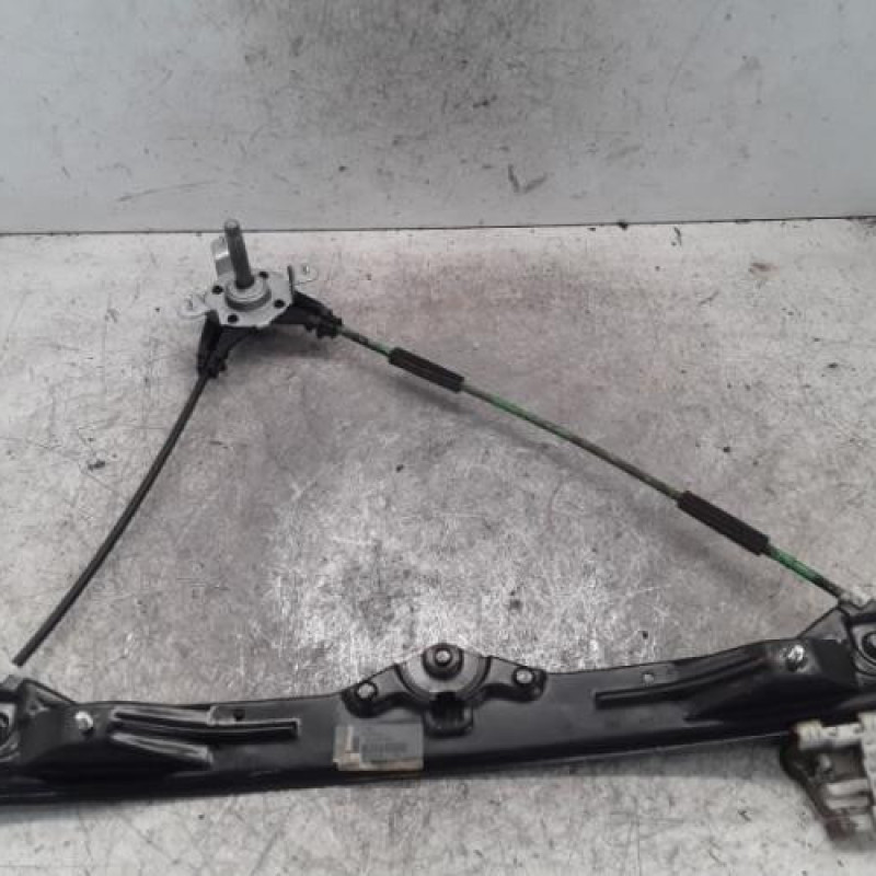 Leve vitre mecanique avant gauche FORD KA 2