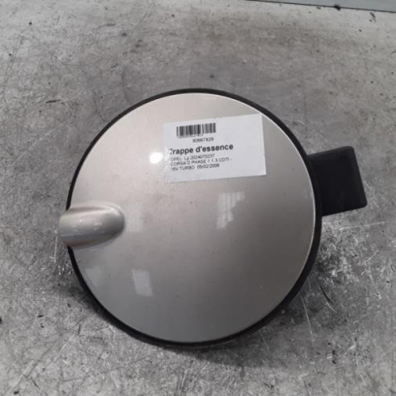 Trappe d'essence OPEL CORSA D Trappe d'essence OPEL CORSA D