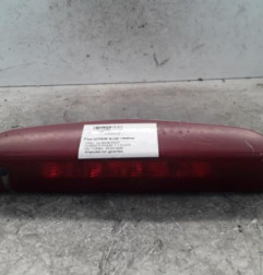 Feu arriere stop central OPEL CORSA D Photo n°1