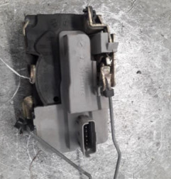 Serrure avant gauche PEUGEOT 206