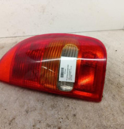 Feu arriere principal droit (feux) OPEL CORSA B Photo n°1