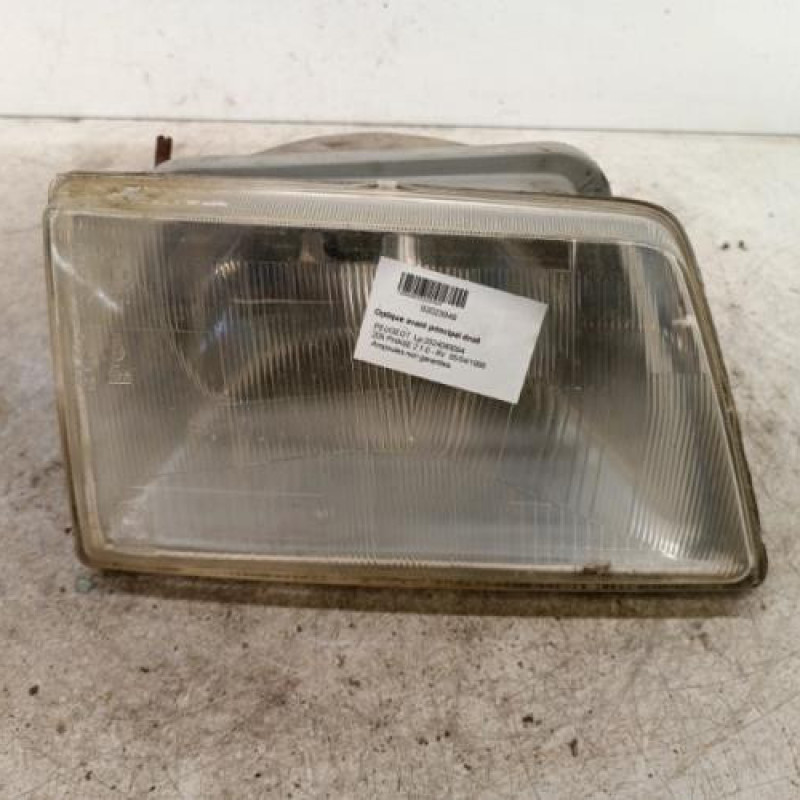Optique avant principal droit (feux)(phare) PEUGEOT 205