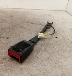 Attache ceinture avant gauche PEUGEOT 5008 1