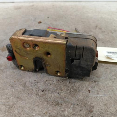 Serrure arriere gauche PEUGEOT 306
