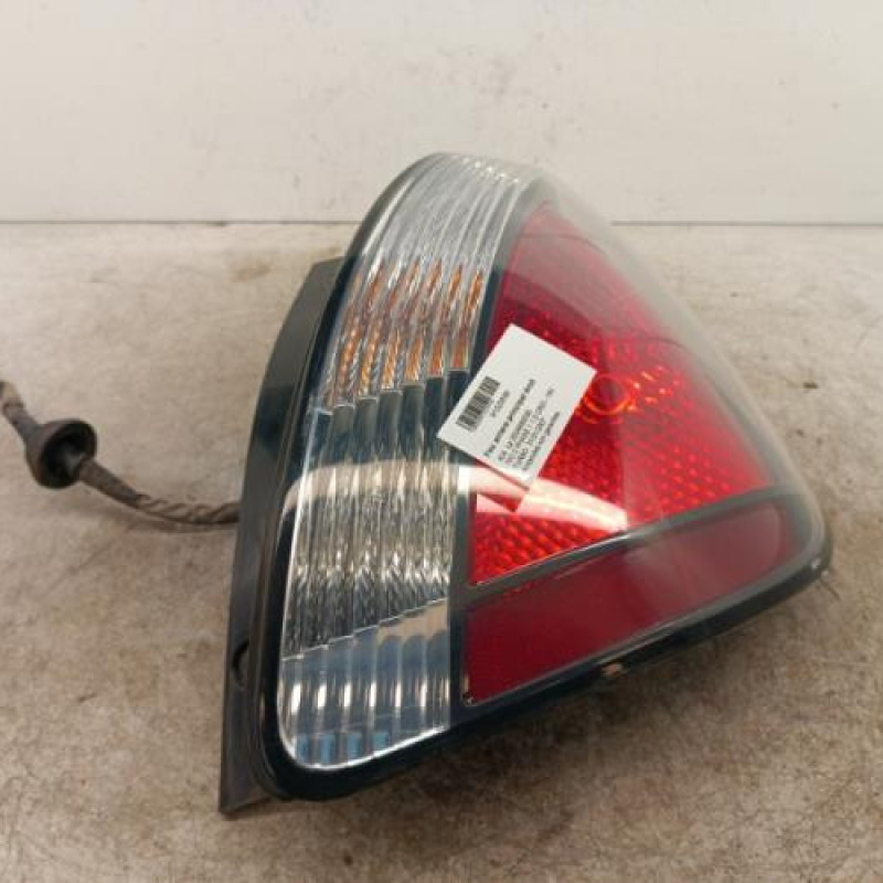 Feu arriere principal droit (feux) KIA RIO 2 Feu arriere principal droit (feux) KIA RIO 2