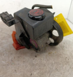 Pompe de direction PEUGEOT 206+