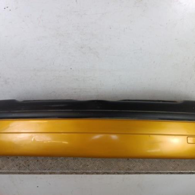 Pare choc arriere RENAULT CLIO 2 Pare choc arriere RENAULT CLIO 2