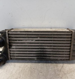 Echangeur air (Intercooler) PEUGEOT 5008 1 Photo n°4