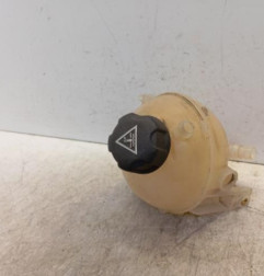 Vase d'expansion PEUGEOT 5008 1
