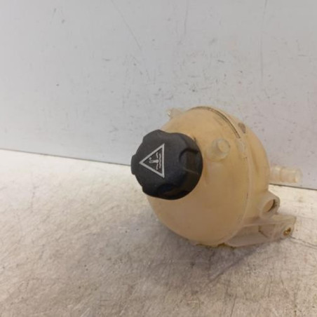Vase d'expansion PEUGEOT 5008 1