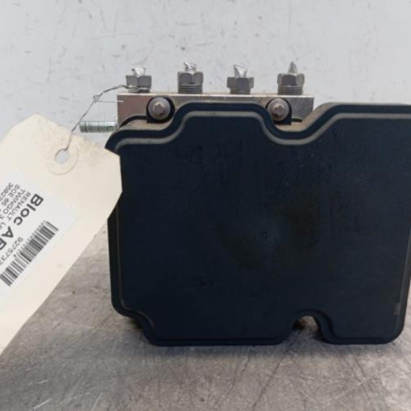 Bloc ABS (freins anti-blocage) RENAULT TWINGO 3 Bloc ABS (freins anti-blocage) RENAULT TWINGO 3
