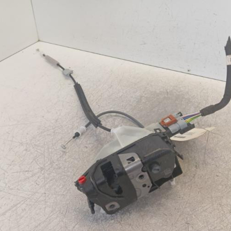 Serrure arriere gauche CITROEN C5 AIRCROSS Serrure arriere gauche CITROEN C5 AIRCROSS