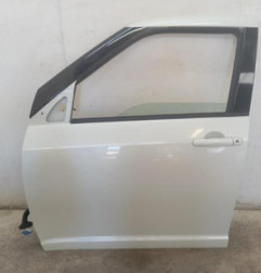 Porte avant gauche SUZUKI SWIFT 3 Photo n°1