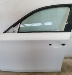 Porte avant gauche BMW SERIE 1 E87 Photo n°1